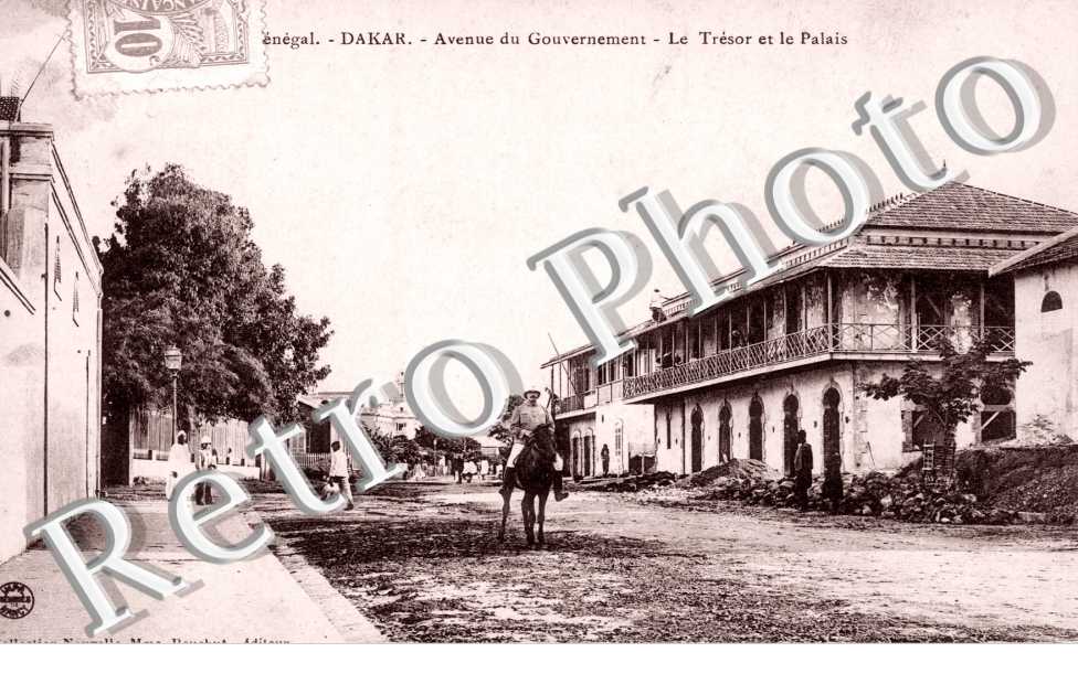 Avenue du Gouvernement, le Tresor et le Palais