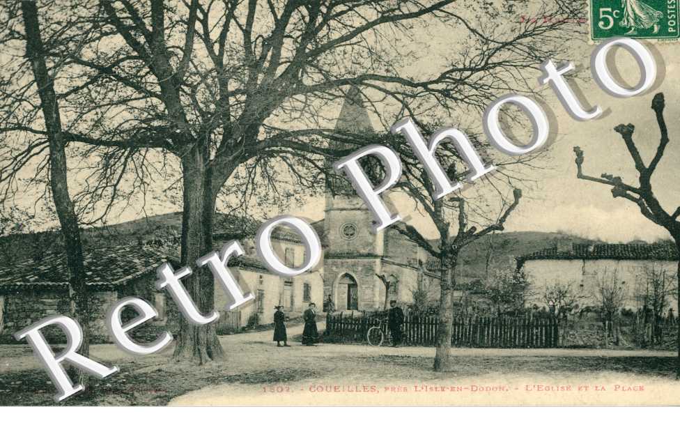 L'église et la place