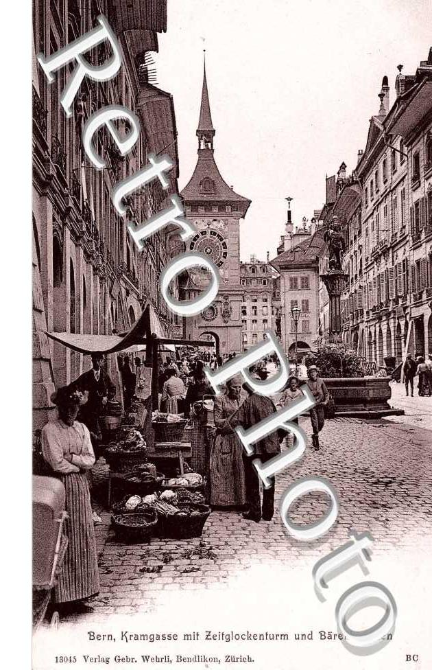 Kramgasse mit Zeitglockenturm und Barenbrunnen