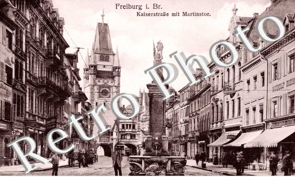 Kaiserstrasse mit Martinstor