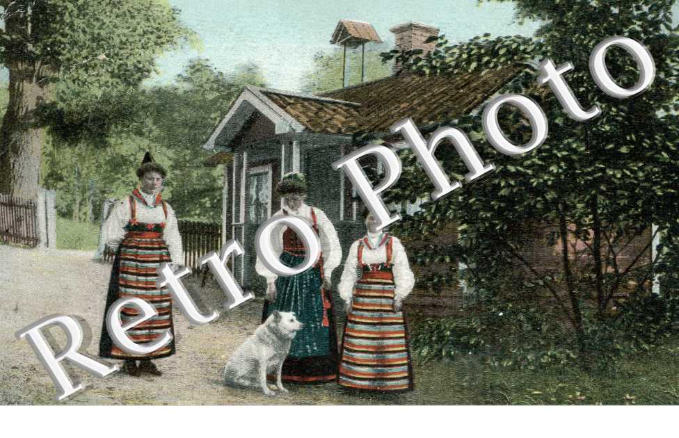 Trois Femmes et un Chien