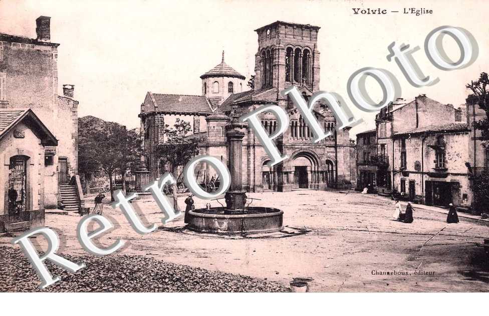 L'eglise "avec fontaine"