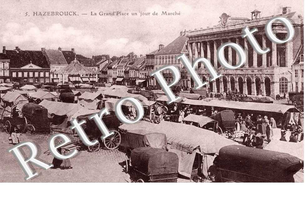 La Grand'Place un jour de Marché