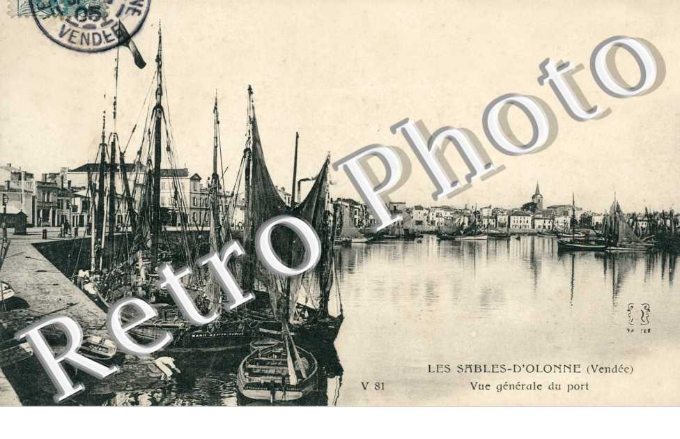 Vue generale  du port