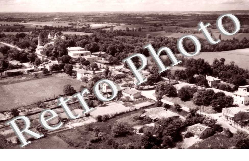 l'ecole, l'eglise et le chateau