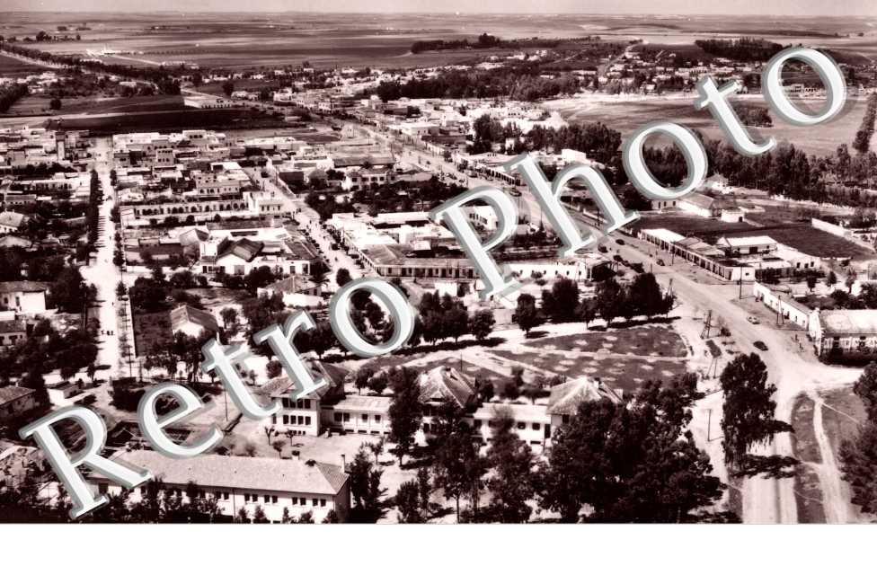 vue generale aerienne et la route Rabat-Meknes