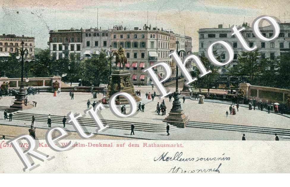 Kaiser Wilhelm Denkmal auf dem Rathausmarkt