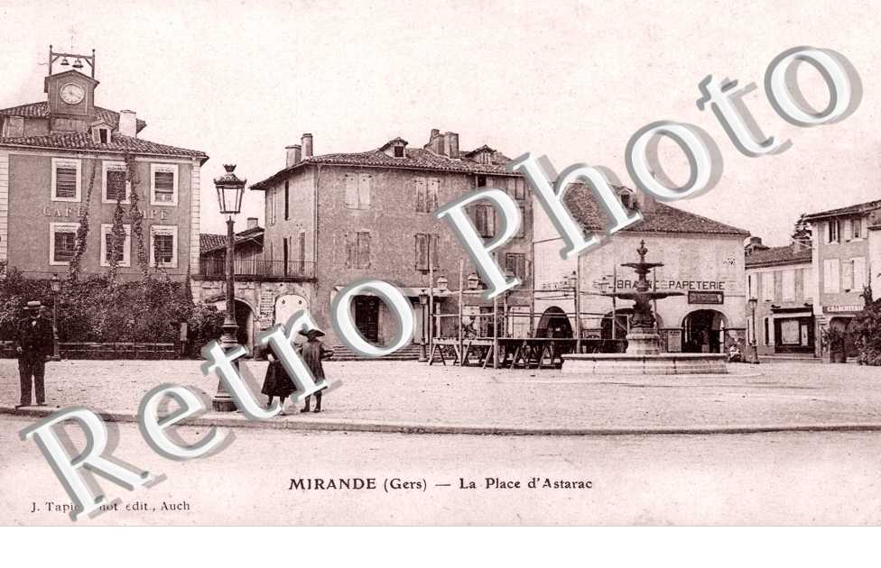 la Place d'Astarac