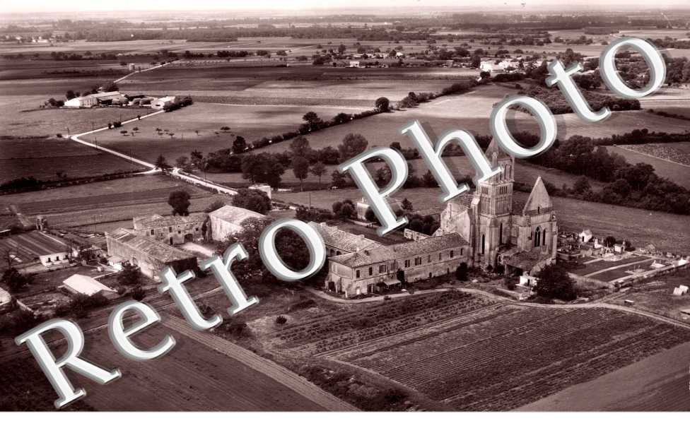 Vue generale - l'abbaye