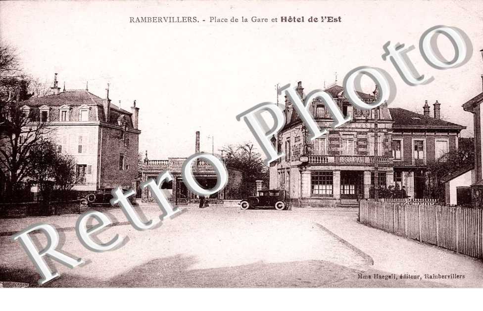 Place de la gare et hotel de l'Est