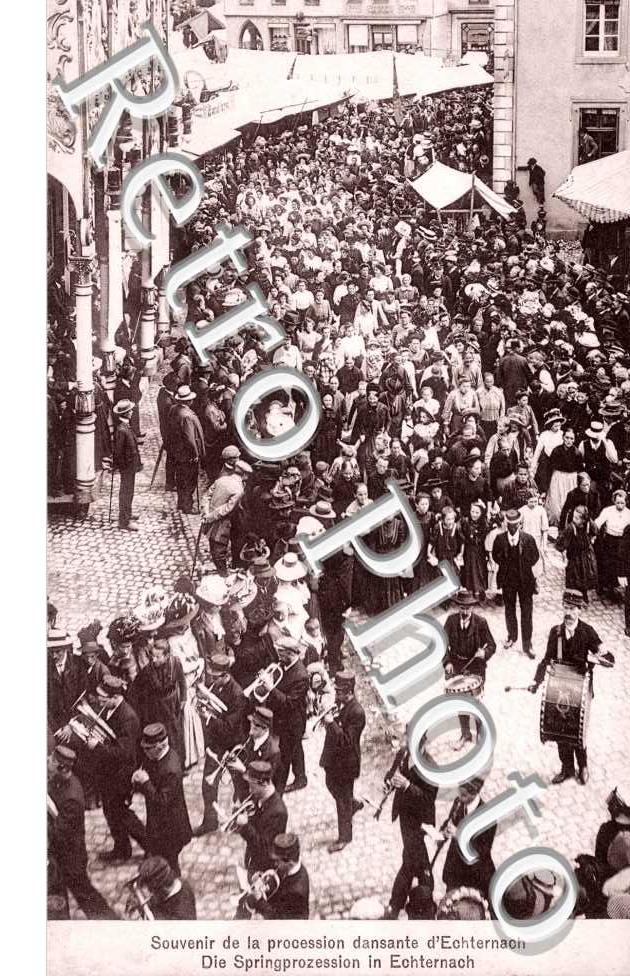 souvenir de la procession dansante