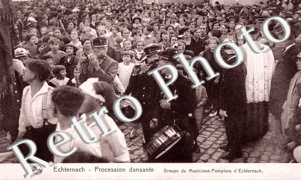 procession dansante