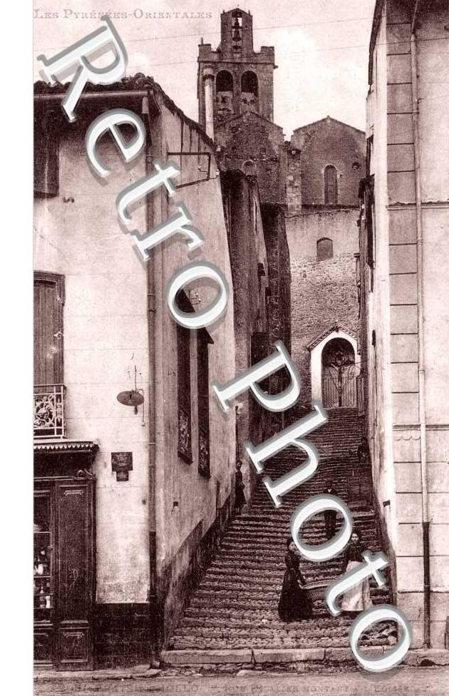 escalier montant a l'eglise