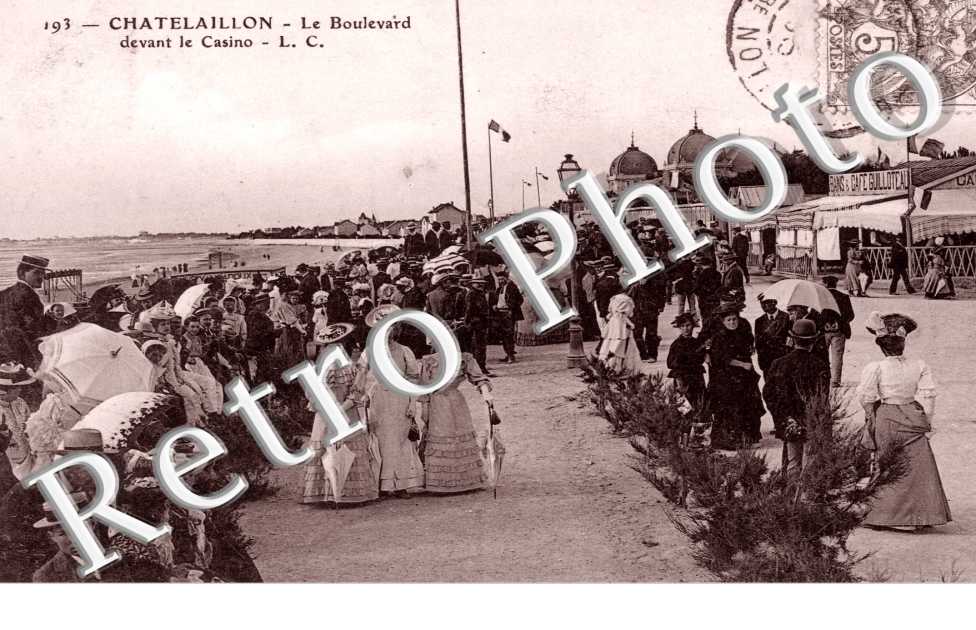 Le Boulevard devant le casino
