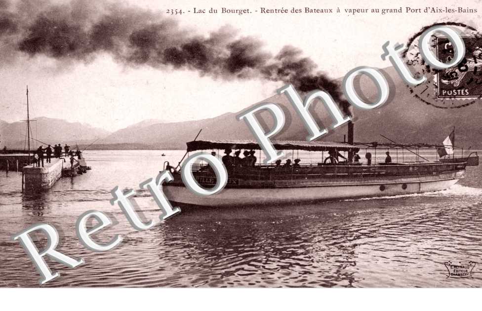 Rentree des bateaux au port