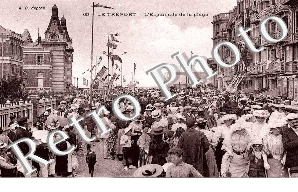 l'esplanade de la Plage
