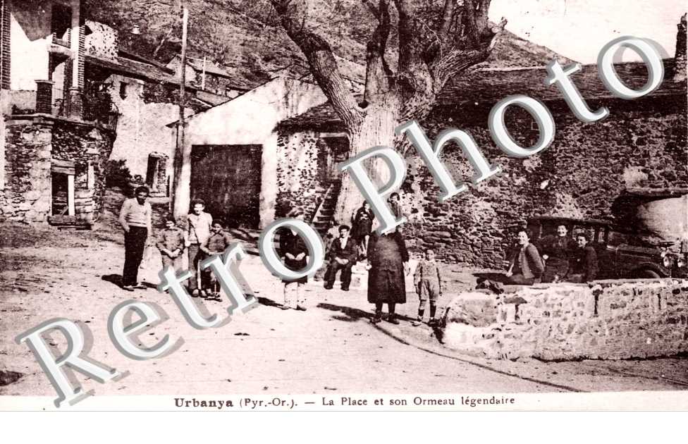 la Place et son Ormeau légendaire
