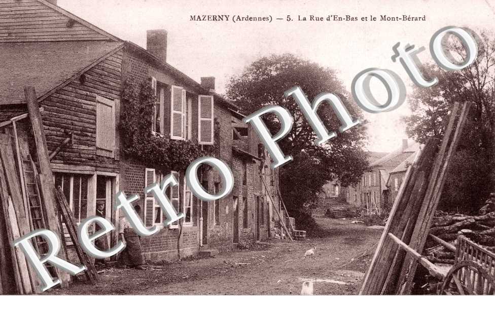 La rue d'en bas et le mont Bérard