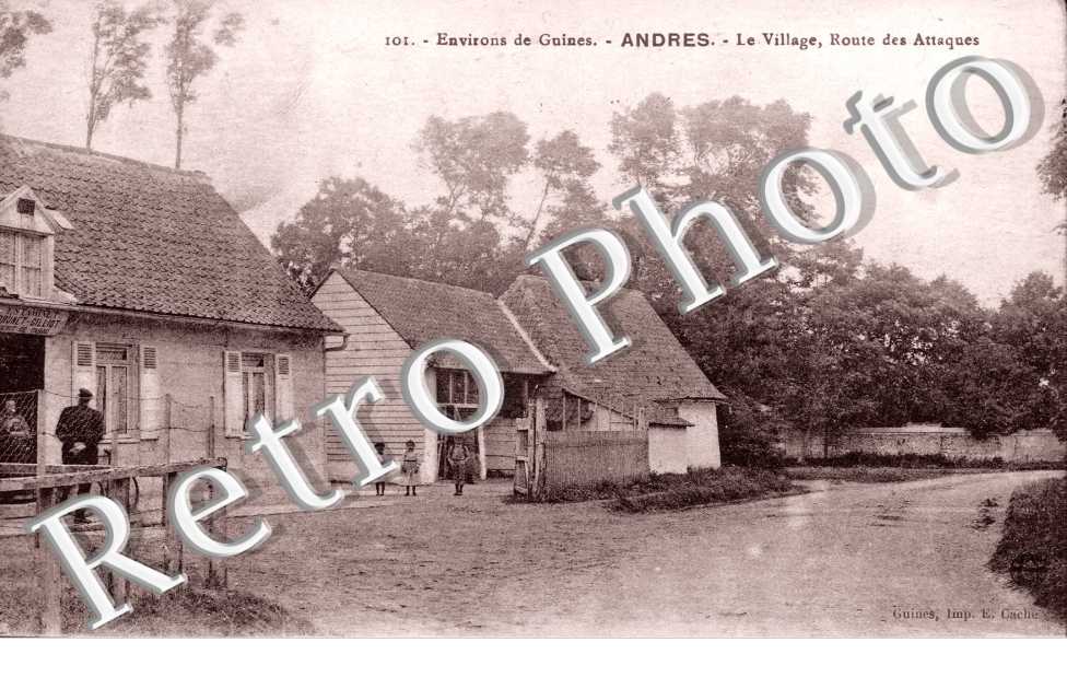 Le Village - Route des Attaques