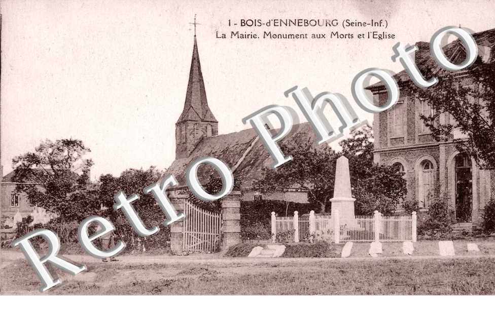la Mairie Monument aux Morts et L'eglise