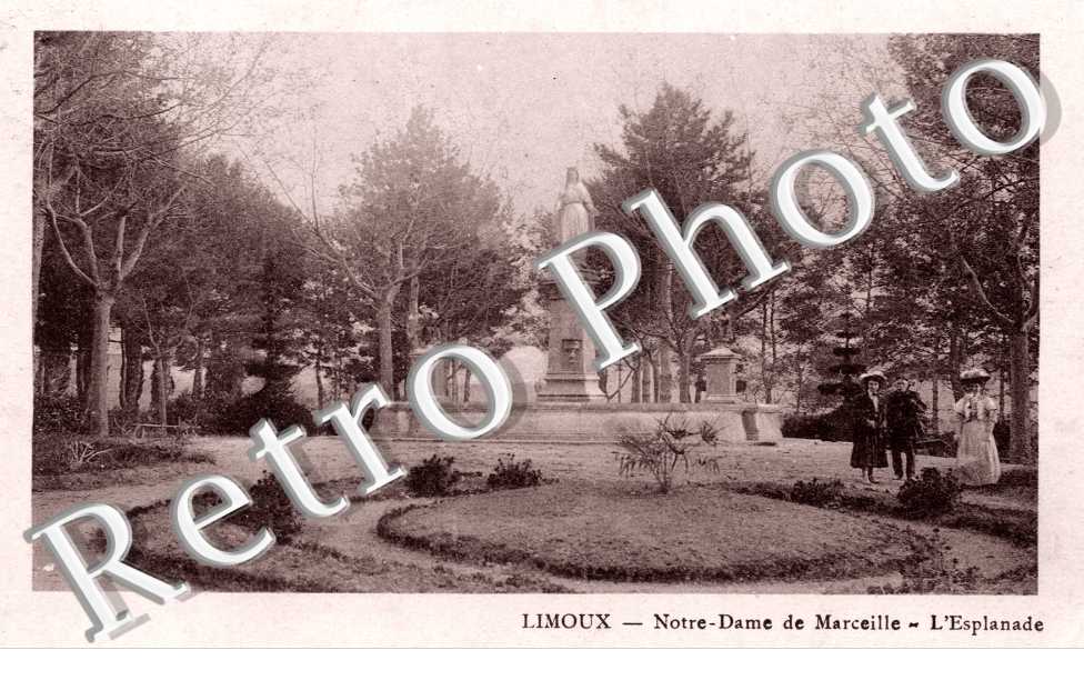 Notre Dame de Marceille - l'esplanade
