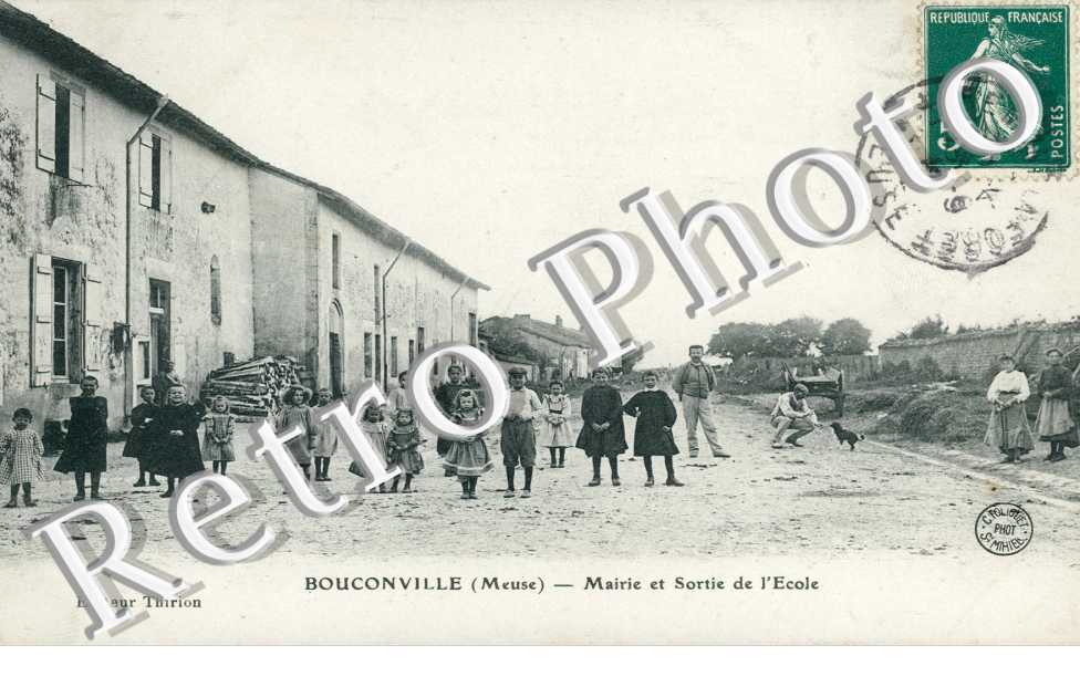 Mairie et sortie de l'école
