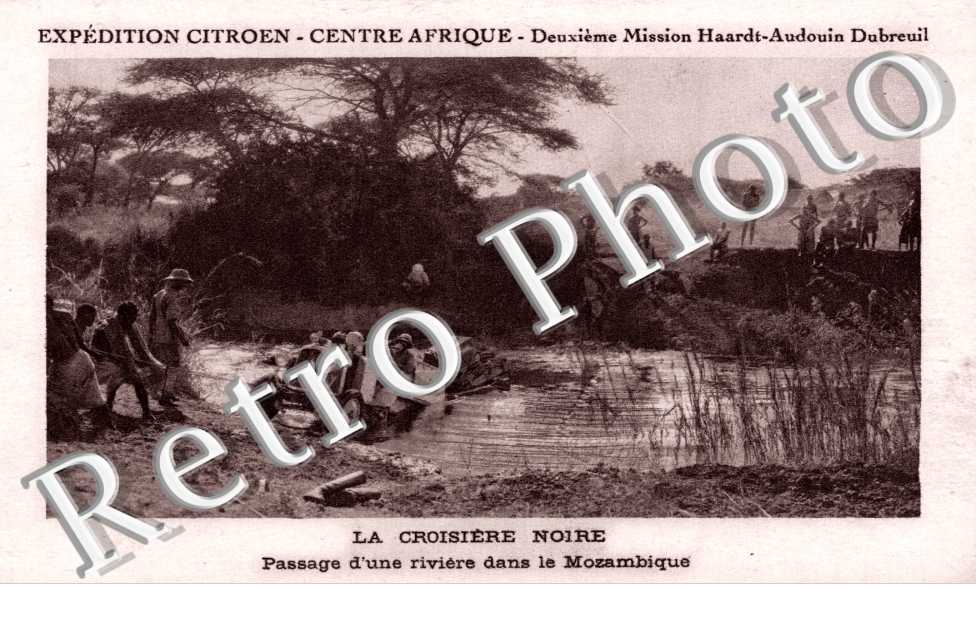 Expedition Citroen - La croisiere noire - Passage d'une riviere dans le Mozambique