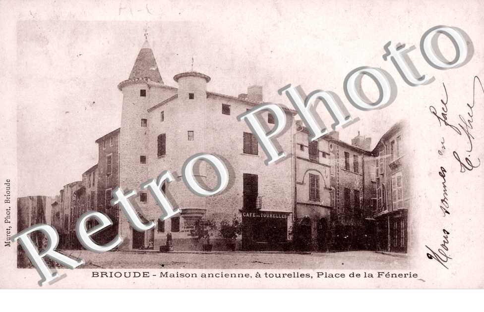Maison ancienne a tourelles, place de la Fenerie