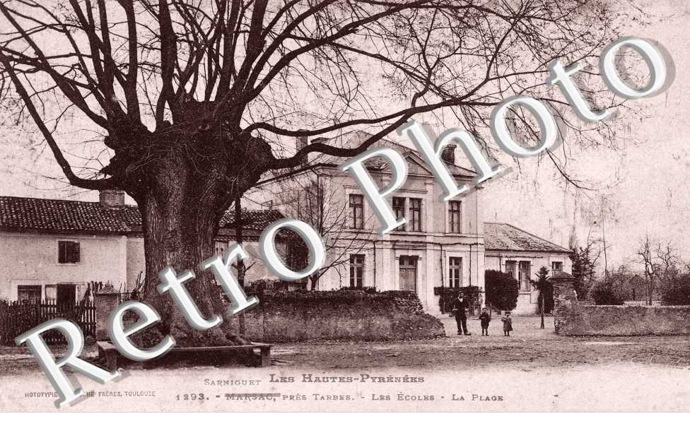 Les ecoles  La place
