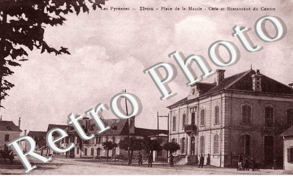 place de la mairie Cafe et restaurant du centre