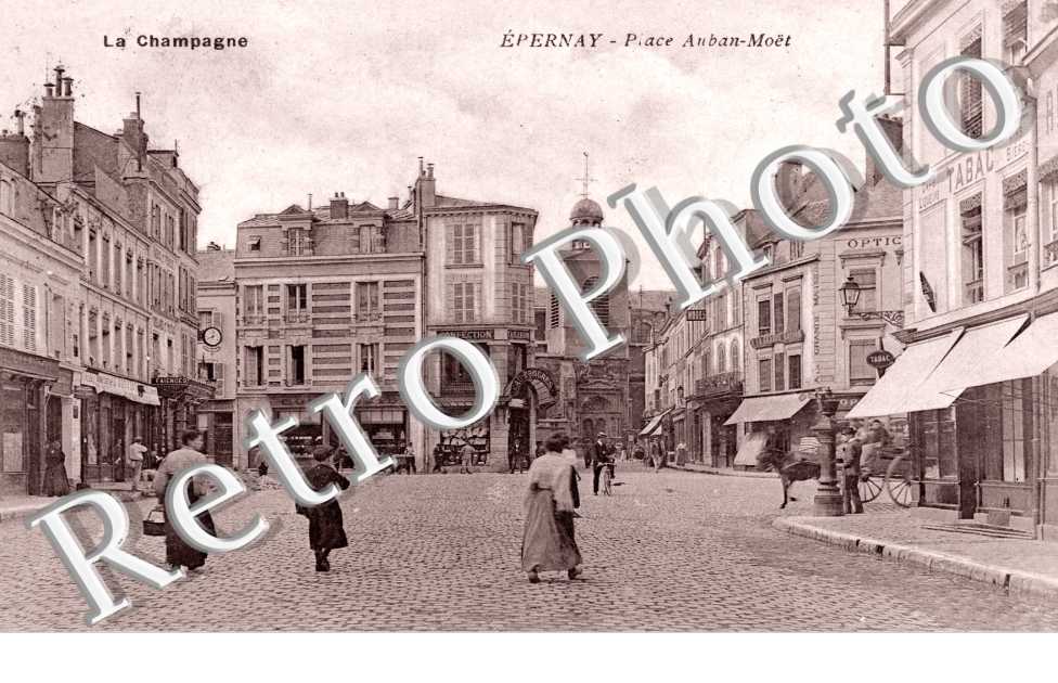 place Auban-Moët