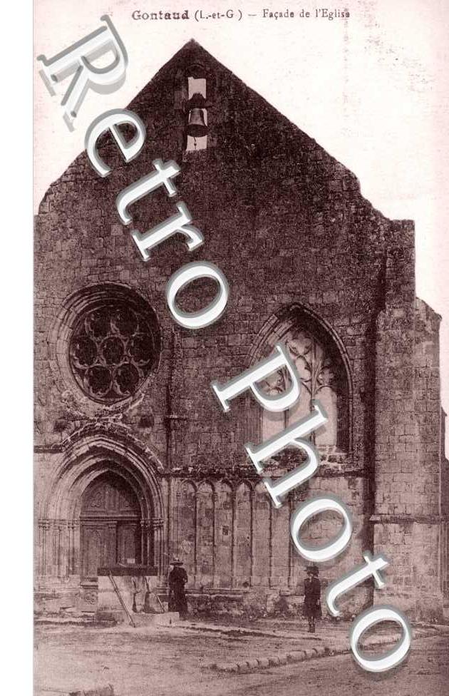 la facade de l'eglise