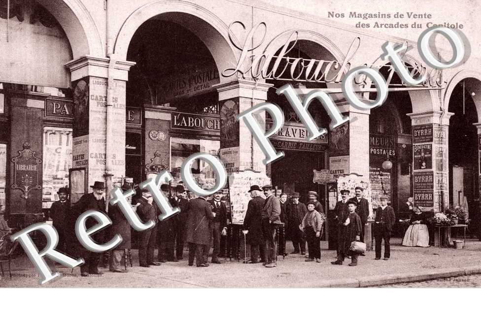 Maison Mère Labouche - Arcades de la place du Capitole