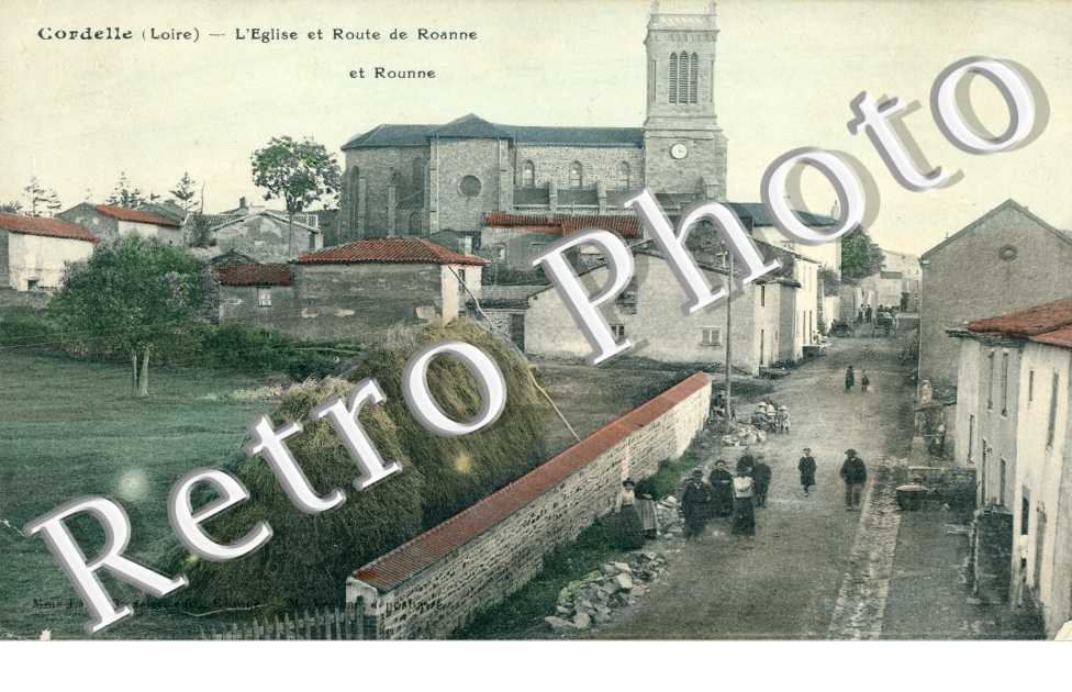 l'eglise et route de Roanne