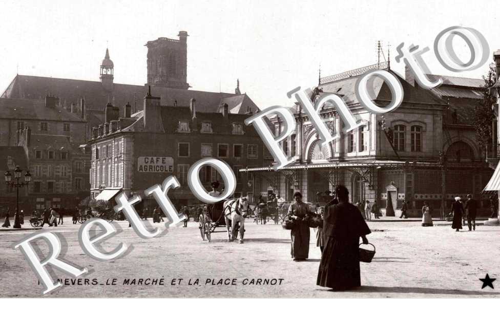 le marche et la place Carnot