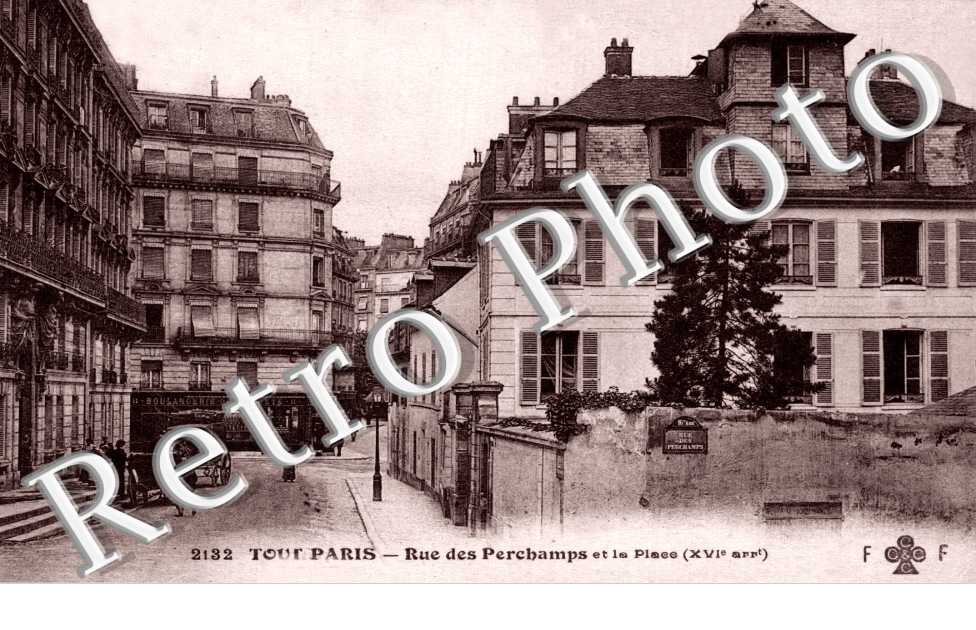 rue des Perchamps et la place