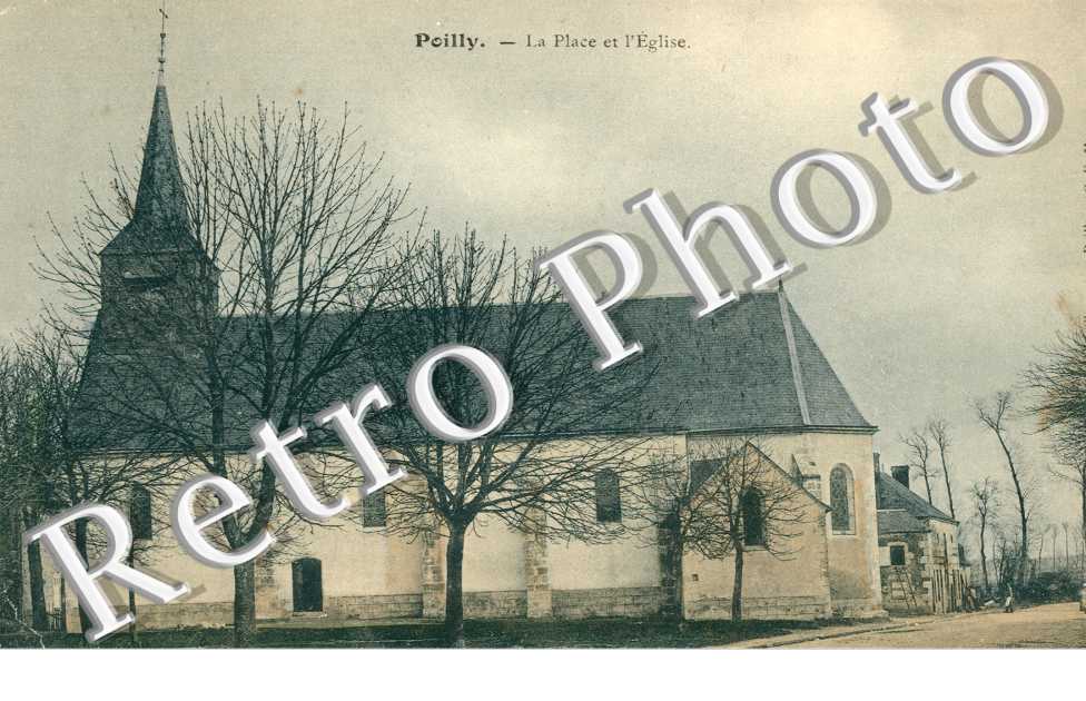 la place et l'église en 1906