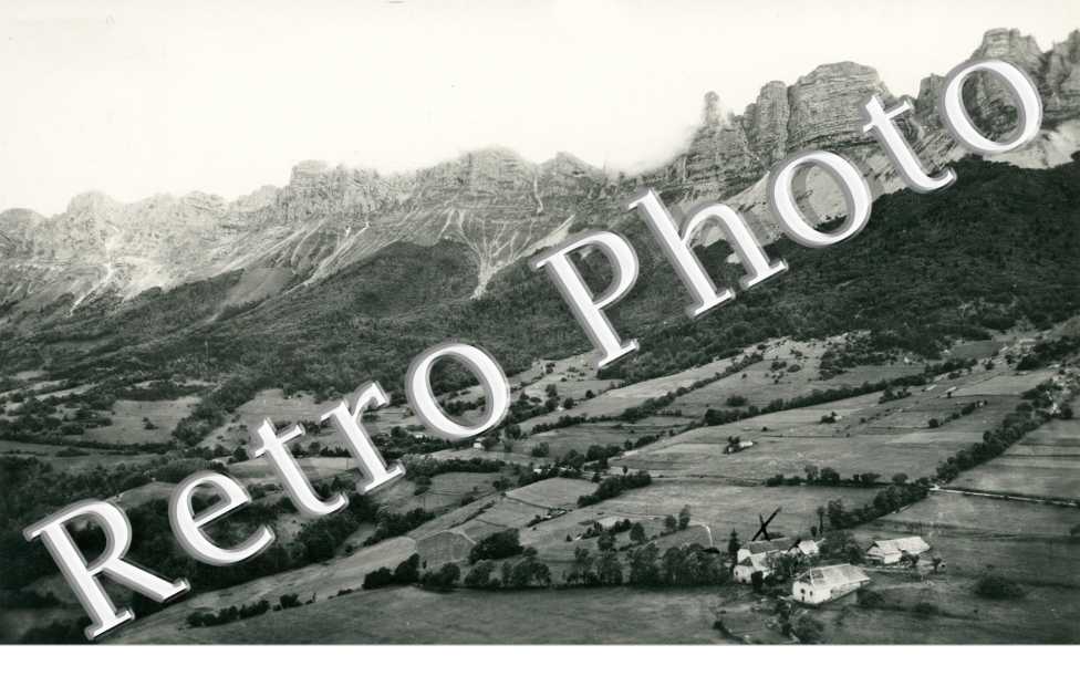 entre le Mont-Aiguille et la Moucherolle