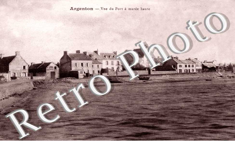 Argenton - vue du port a maree haute
