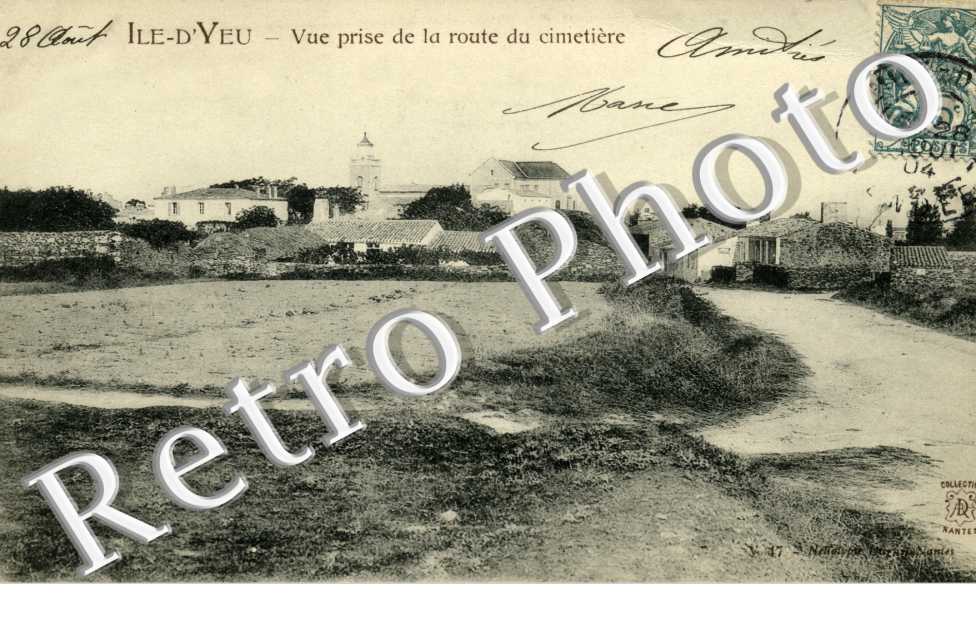 vue prise de la route du cimetiere