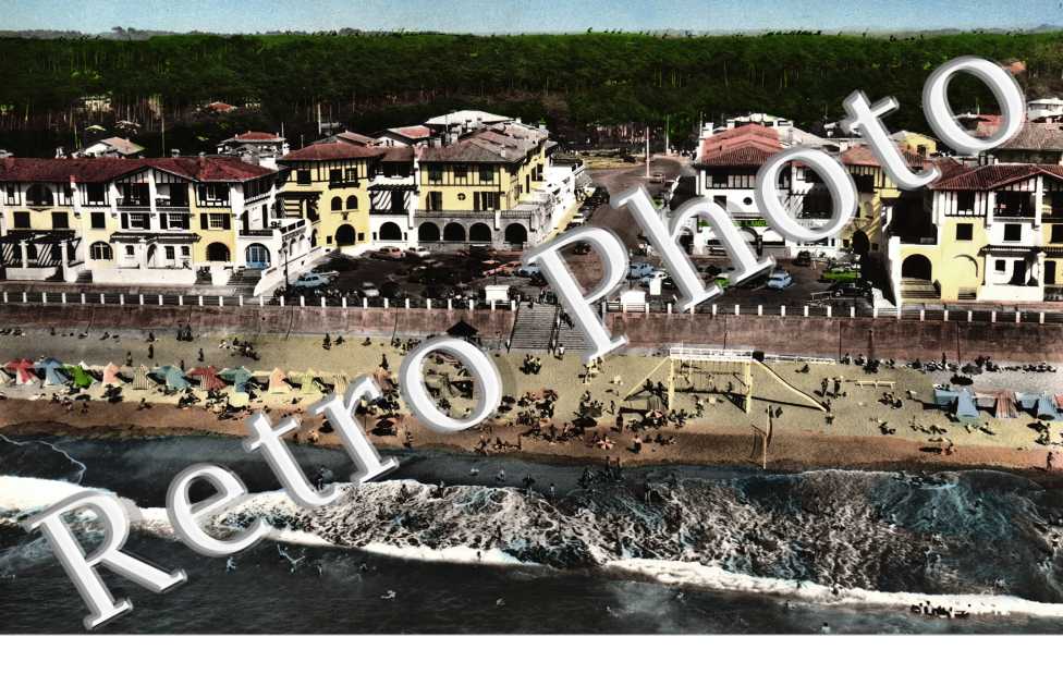 Hossegor Plage de l'Ocean et place des Landais