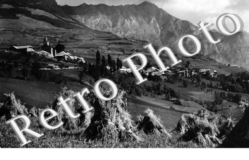 Montagne de Meale et Rochert de Serre