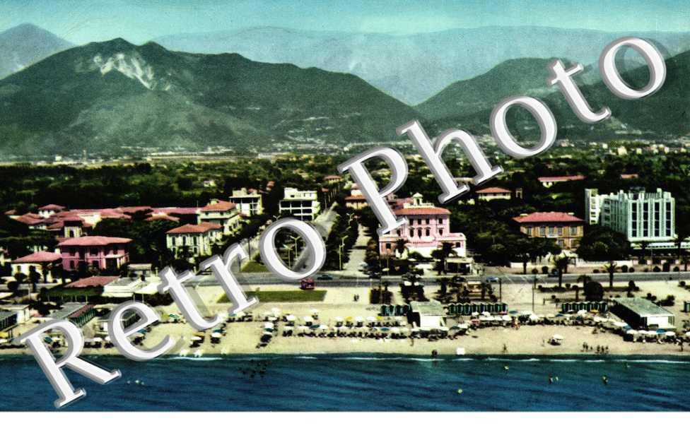 panorama et plage vus de l'avion