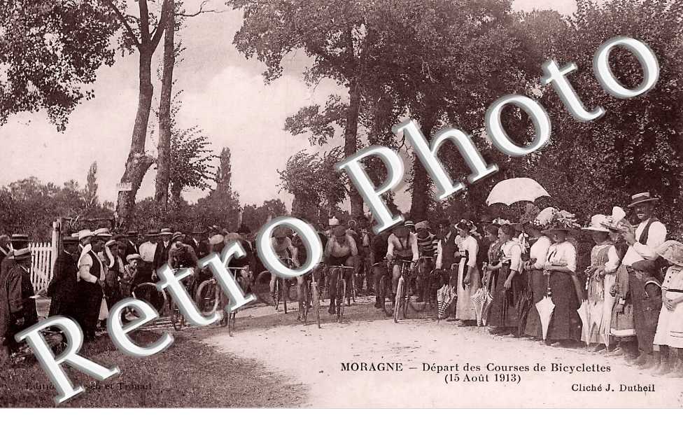 Départ des courses de Bicyclettes (15 août 1913)