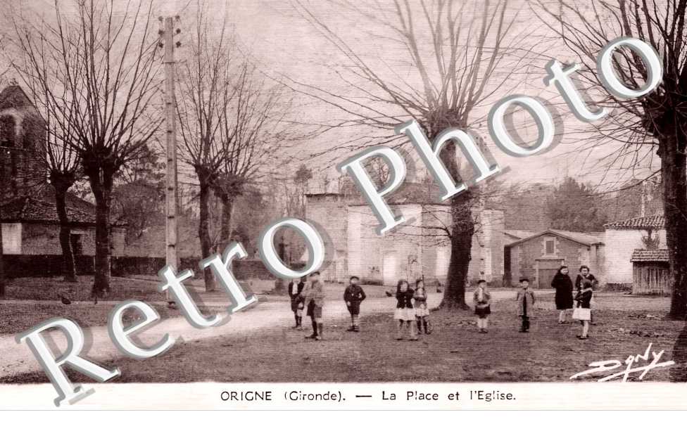 la Place et l'église
