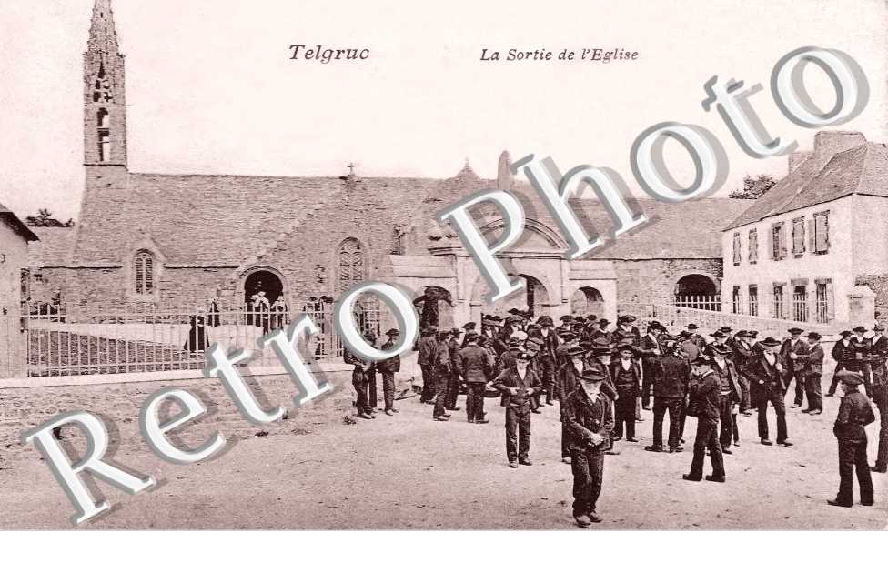 la sortie de l'église
