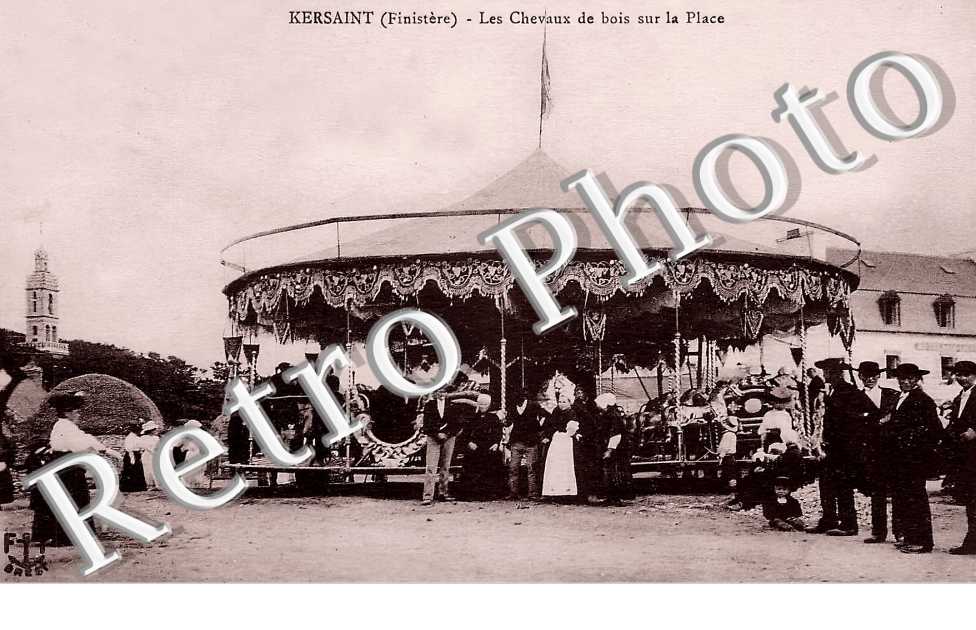 les chevaux de bois sur la place