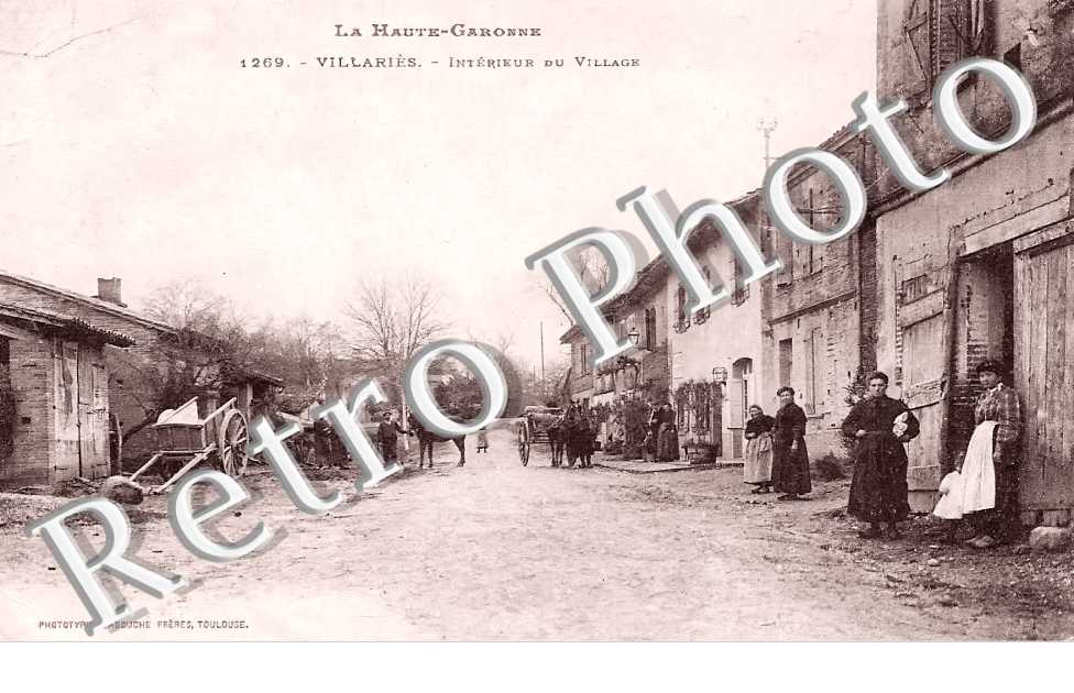 Intérieur du village