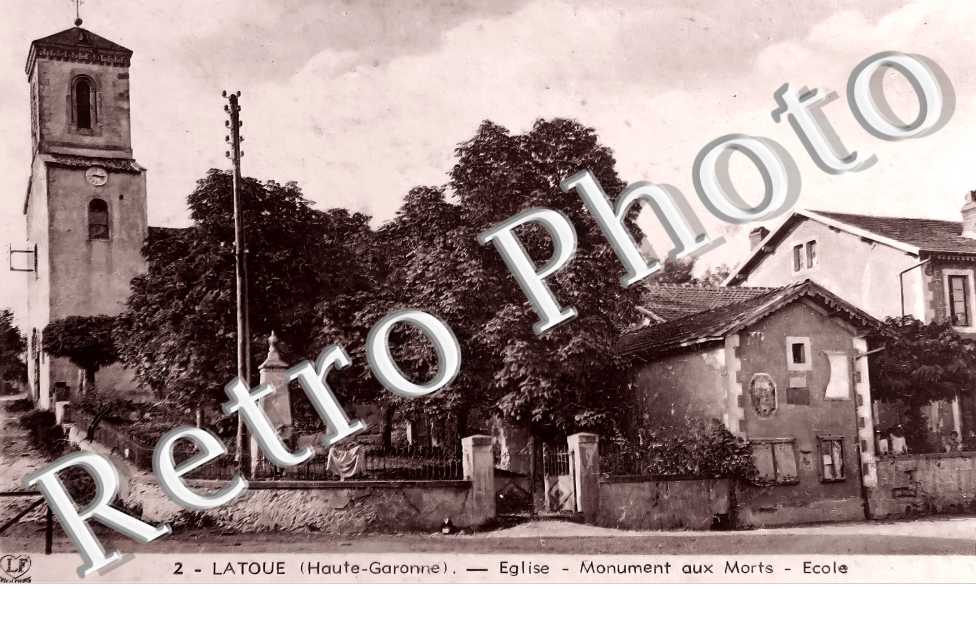 église Monument aux Morts. Ecole