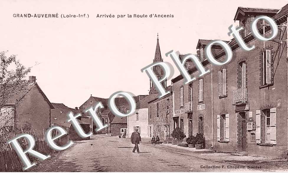 arrivée par la route d'Ancenis
